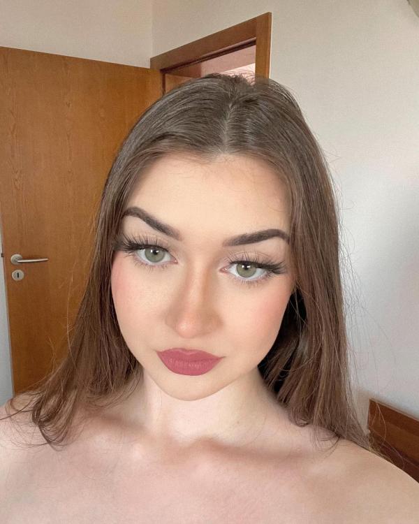 back to being healthy🤍 - patrisia serge on PixBender