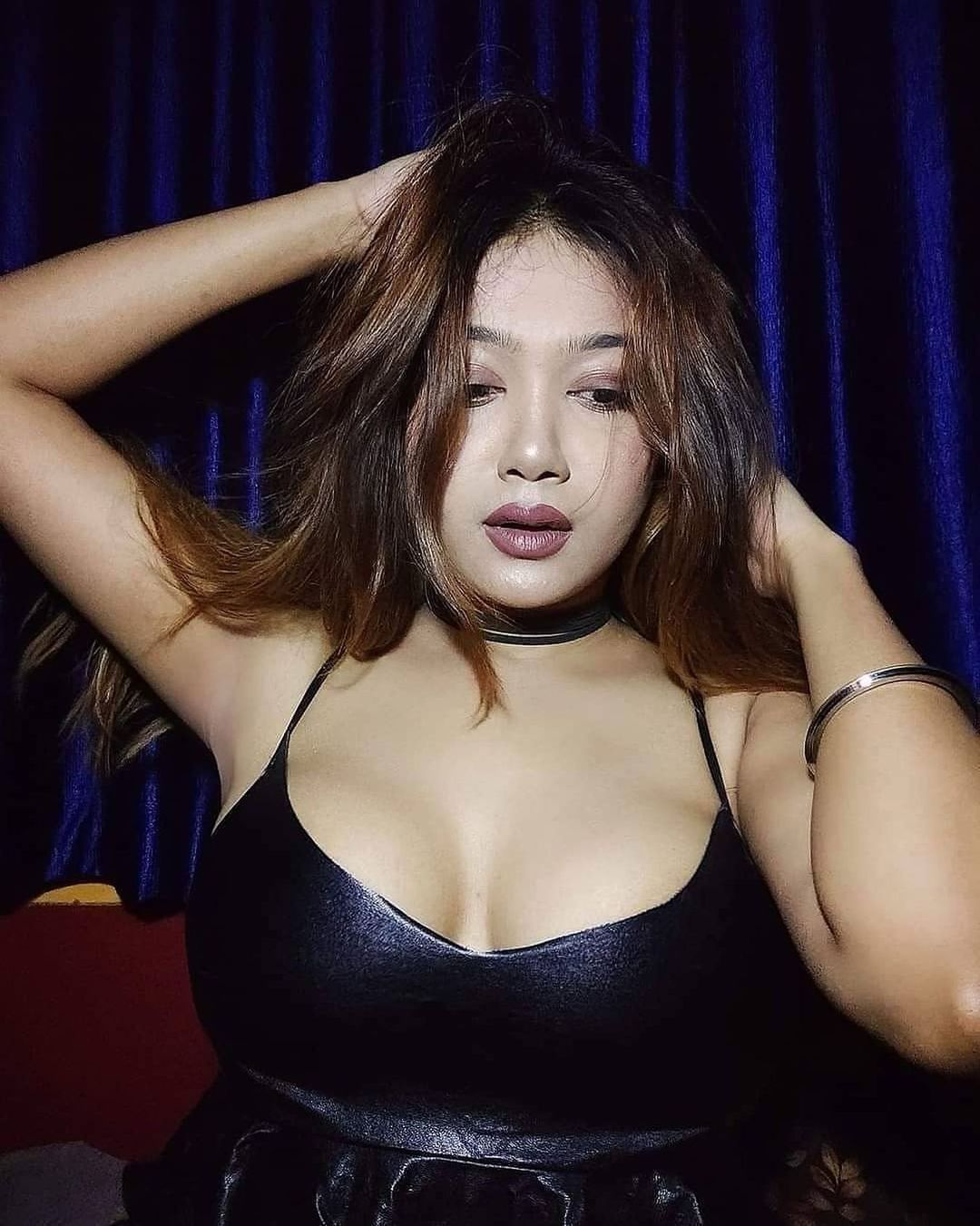 Light is easy to love , show me your darkness. - lovely ghosh Likes(19) Dis...