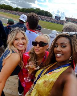 paige pilgs (@paigepilgs95899471) - PixBender